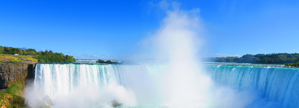 Canadian Escorted Tours